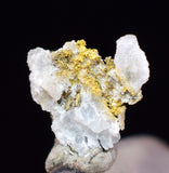 0.6cms UNIQUE NATIVE GOLD INCAS PYRITE CUBES PERU QUARTZ CRYSTALS LB195