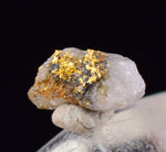 0.5cms NATIVE GOLD OF THE INCAS PERU THUMBNAIL CRYSTAL LB202