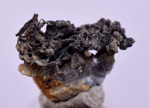 0.9cms NATIVE SILVER WIRE PERU UCHUCCHACUA MINE MINERAL SPECIMEN HB302