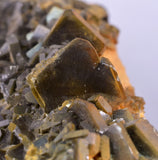 15cms GEMMY BARITE ZONED CRYSTALS PERU SHINY TRANSLUCENT MINERAL SPCIMEN EB96