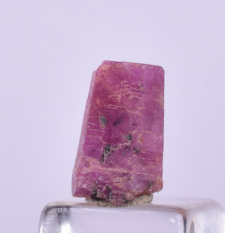 4.5cts RUBY CRYSTAL CORUNDUM NATURAL RED TANZANIA MINERAL SPECIMEN YB81