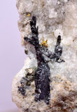6.4cms NATIVE GOLD FERBERITE QUARTZ CRYSTAL MINERAL LB226