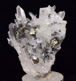 4.3cms PYRITE CUBIC QUARTZ PERU SHINY CRYSTALS MINERAL COLLECTOR MB181