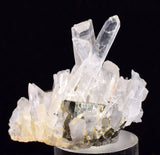 3.8cms PYRITE CUBIC QUARTZ PERU SHINY CRYSTALS MINERAL COLLECTOR MB182