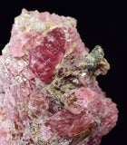 3.4cms RHODOCHROSITE QUARTZ CRYSTAL RHOMBOHEDRAL MINIATURE RB703