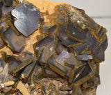 24.5cms GEMMY BARITE ZONED CRYSTALS PERU SHINY TRANSLUCENT MINERAL SPCIMEN EB102