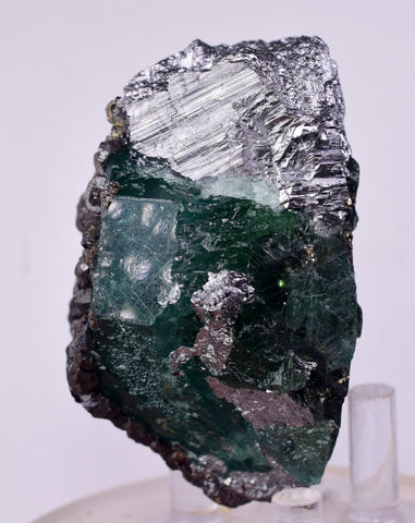 6.3cms JORDANITE FLUORITE BOULANGERITE CRYSTAL MILPO PERU SHINY KB67