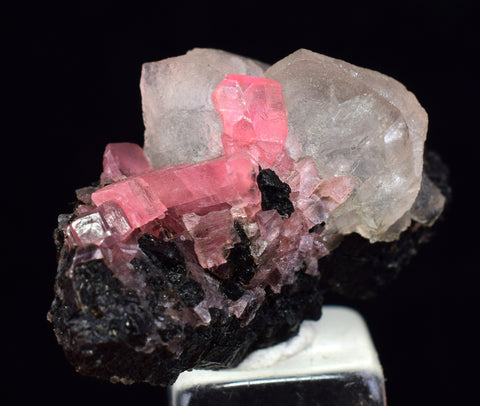 2.6cm RHODOCHROSITE CRYSTALS TWIN FLUORITE PERU UCHUCCHACUA MINERAL SPECIMEN RB668
