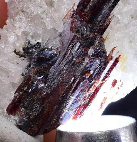 4.4cms RED HUBNERITE QUARTZ CRYSTALS MINERAL SPECIMEN COLLECTOR PERU MB156