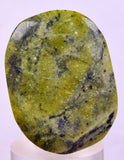 3.7cms SERPENTINE CABOCHON PERU MINERAL SPECIMEN JEWELRY PENDAT BB421