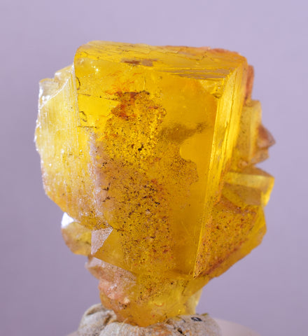 3.3cms GEM YELLOW FLUORITE SHINY CRYSTAL AHOULI MOROCCO MINERAL SPECIMEN KB76