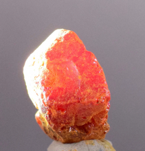 Load image into Gallery viewer, 1.6cms REALGAR CRYSTAL ORPIMENT TRANSLUCENT PERU MINERAL SPECIMEN Q309
