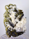 8.5cms EPIDOTE QUARTZ  CALCITE Crystals Peru Mineral Specimen Collectors C722