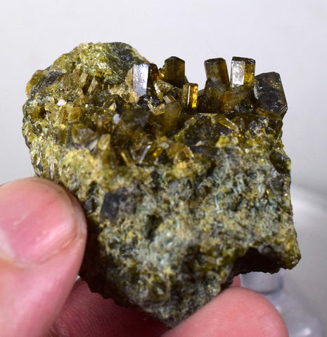 4.6cms EPIDOTE CRYSTALS CLUSTER collector peru green color mineral specimen c777