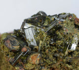 8ms PREMIUM EPIDOTE CRYSTALS cluster peru green color mineral specimen C531