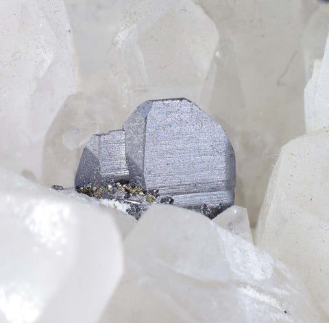 6.5cms HUBNERITE QUARTZ CRYSTALS Mineral Specimen Collector Peru M186