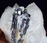 10.5cms HUBNERITE QUARTZ CRYSTALS Mineral Specimen Collector Peru M189