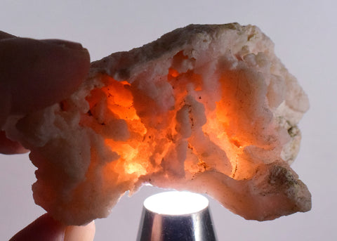 7.4cms PALYGORSKITE PINK OPAL Quartz Translucent Coral Color Mineral Specimen P220