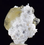2cms APATITE CALCITE QUARTZ Pyrite Dickite Scheelite ? Peru Huanzala A532