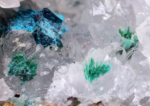 3.9cms CHRYSOCOLLA Druzy Quartz Stalactites Lily Mine Peru Calcite Geodes Mineral Specimen D251