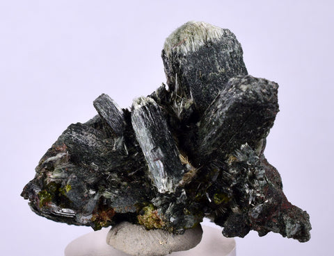 4.2cms ACTINOLITE EPIDOTE CRYSTALS Peru Natural Brilliant Cluster Mineral Specimen Collectors C954