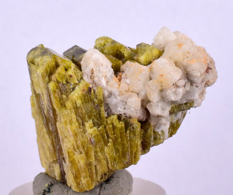 3.1cms VESUVIANITE CALCITE CRYSTALS Peru Pampa Blanca Mine Specimen C973