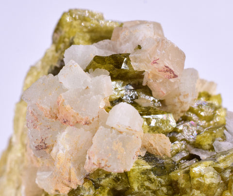 6.1cms EPIDOTE CALCITE CRYSTALS Cluster Peru Green Color Mineral Specimen C989