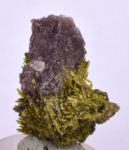 2.8cms AXINITE EPIDOTE QUARTZ Crystals Cluster Prehnite Peru Mineral Specimen Collectors C04