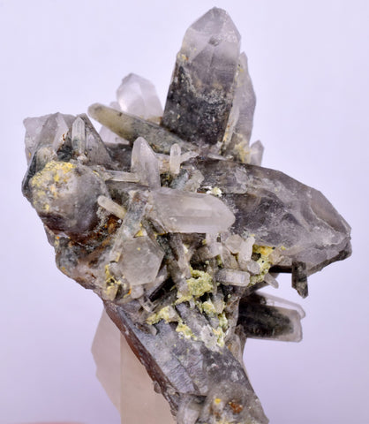 5.7cms GEM QUARTZ Natural Chlorite Included Phantom Crystal Peru Q379