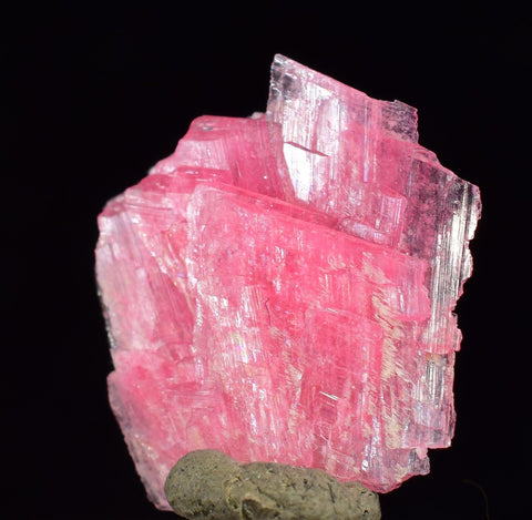 1.2cms PINK RHODONITE CRYSTALS Miniature Peru Bright Chiurucu Mine Mineral Specimen R694