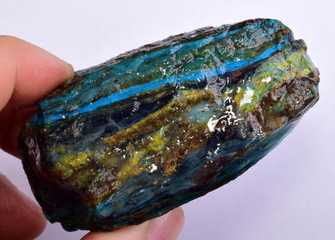 114grs BLUE OPAL ROUGH Peru Scenic Quality Jewelry Collector O791