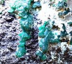 11cms DIOPTASE CRYSTALS QUARTZ Mineral Specimen Peru K94