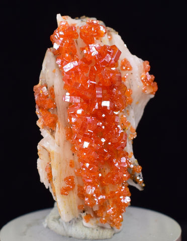 3cms VANADINITE CRYSTAL BARITE Mibladen Morocco Miniature Mineral Specimen W52