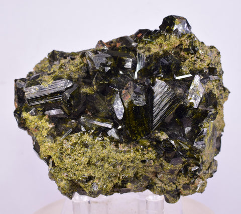8.6cms EPIDOTE CRYSTALS Cluster Peru Green Color Mineral Specimen C43