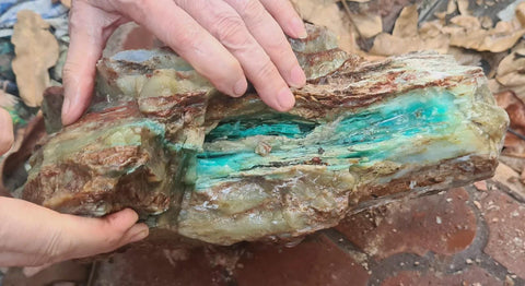 25Kilogramas BLUE OPAL ROUGH Peru Scenic Quality Jewelry Collector