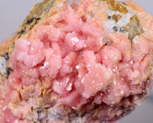 Load image into Gallery viewer, 4.5cms RHODOCHROSITE RHOMBOHEDRAL MANUELITA PERU MINERAL SPECIMEN x8
