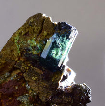 Load image into Gallery viewer, 3.6cms VIVIANITE CRYSTAL BLUISH GREEN BOLIVIA PYRITE MINERAL SPECIMEN X24
