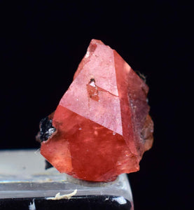 4.5carats RHODOCHROSITE CRYSTAL PERU MINERAL SPECIMEN COLLECTOR x43