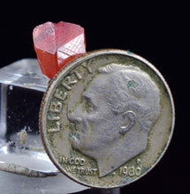 Load image into Gallery viewer, 2.5carats RHODOCHROSITE CRYSTAL PERU MINERAL SPECIMEN COLLECTOR x44
