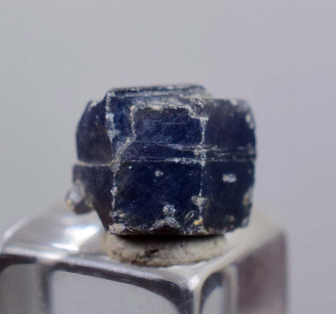 6.5cts SAPHIRE CRYSTAL NATURAL ROUGH BLUE TANZANIA MINERAL SPECIMEN X55