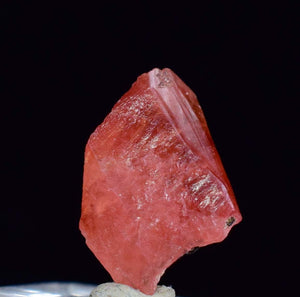 3.5carats RHODOCHROSITE CRYSTAL PERU MINERAL SPECIMEN COLLECTOR x45