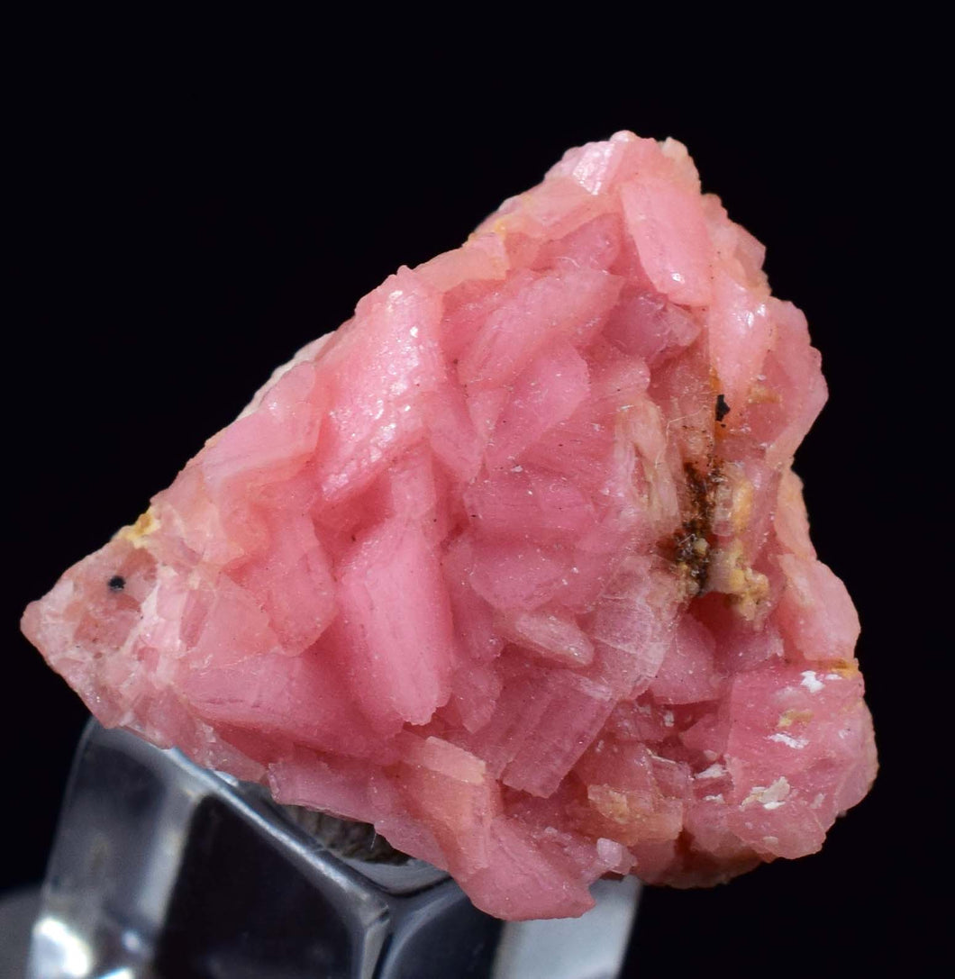 2.9 cms RHODOCHROSITE RHOMBOHEDRAL CRYSTAL MANUELITA PERU MINERAL SPECIMEN x61