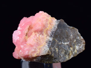 2.9 cms RHODOCHROSITE RHOMBOHEDRAL CRYSTAL MANUELITA PERU MINERAL SPECIMEN x61