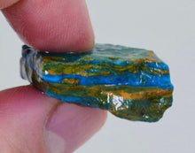 Load image into Gallery viewer, 10Grs ROYAL BLUE OPAL ROUGH PERU CARIBEAN TURQUOISE JADE COLOR JEWELRY O414
