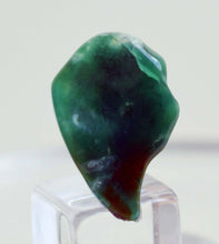 Load image into Gallery viewer, 4cts GEM SILICA CHRYSOCOLLA TUMBLED CHALCEDONY PERU EMERALD JADE COLOR B420
