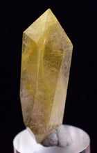 Load image into Gallery viewer, 4.5cms QUARTZ GOLDEN HAIR RUTILATED POLISHED RUTILE PENDANT JEWELRY UNIQUE Q191
