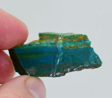 Load image into Gallery viewer, 9Grs ROYAL BLUE OPAL ROUGH PERU CARIBEAN TURQUOISE JADE COLOR JEWELRY O403
