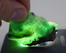 Load image into Gallery viewer, 48.9grs GEM SILICA CHRYSOCOLLA ROUGH CHALCEDONY EMERALD JADE COLOR NEW FIND S903
